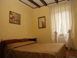 Meina(Ghevio) B&B - First Room