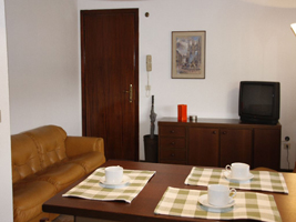 Meina(Ghevio) B&B Living Room